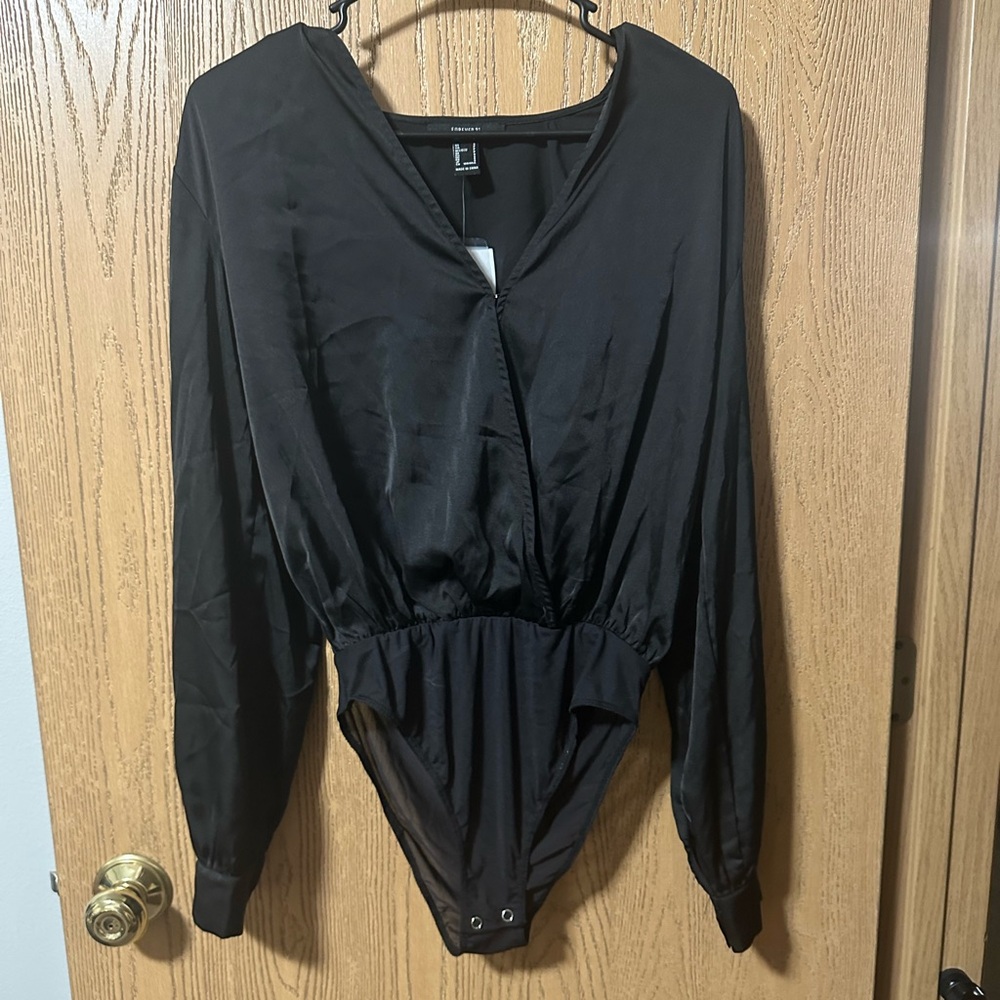Forever 21 Black V-Neck Bodysuit